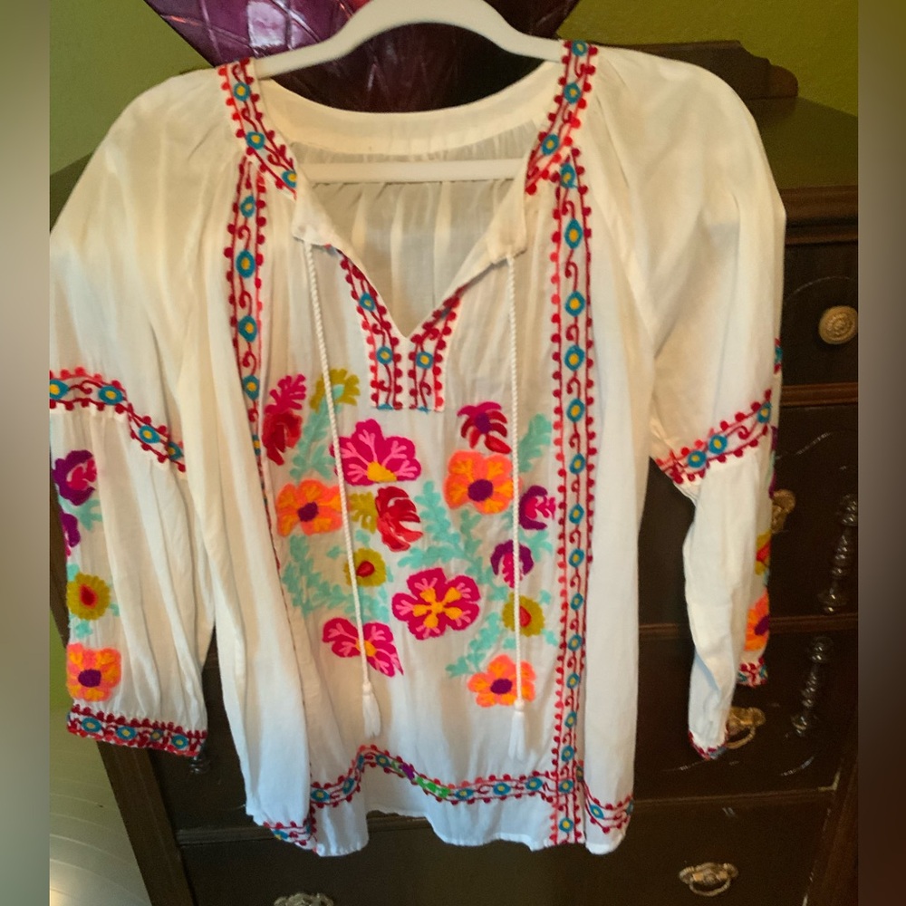 Embroidered Floral White Blouse by Lula soul